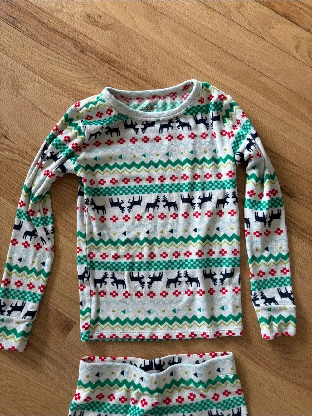 Cat & Jack White, Green, Red and Black Reindeer Pajama Set